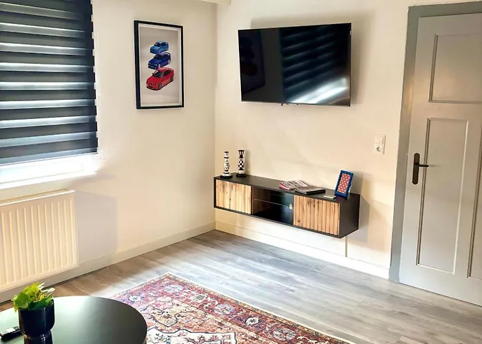 Vakantiehuis Nbringnest - Am Nuerburgring In